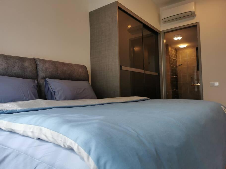 Cardiff 3 Bedroom Millerz Square, Midvalley Pangsapuri